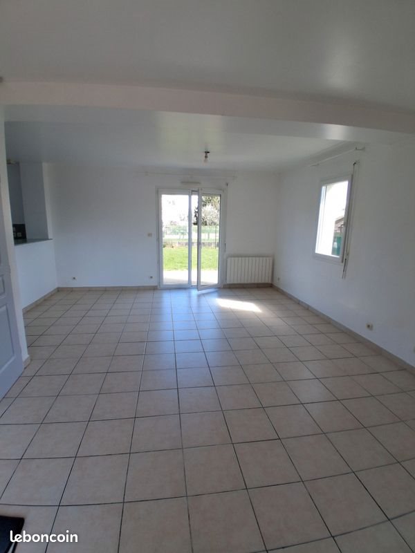 Maison à louer, 67m², Saint-Gonnery