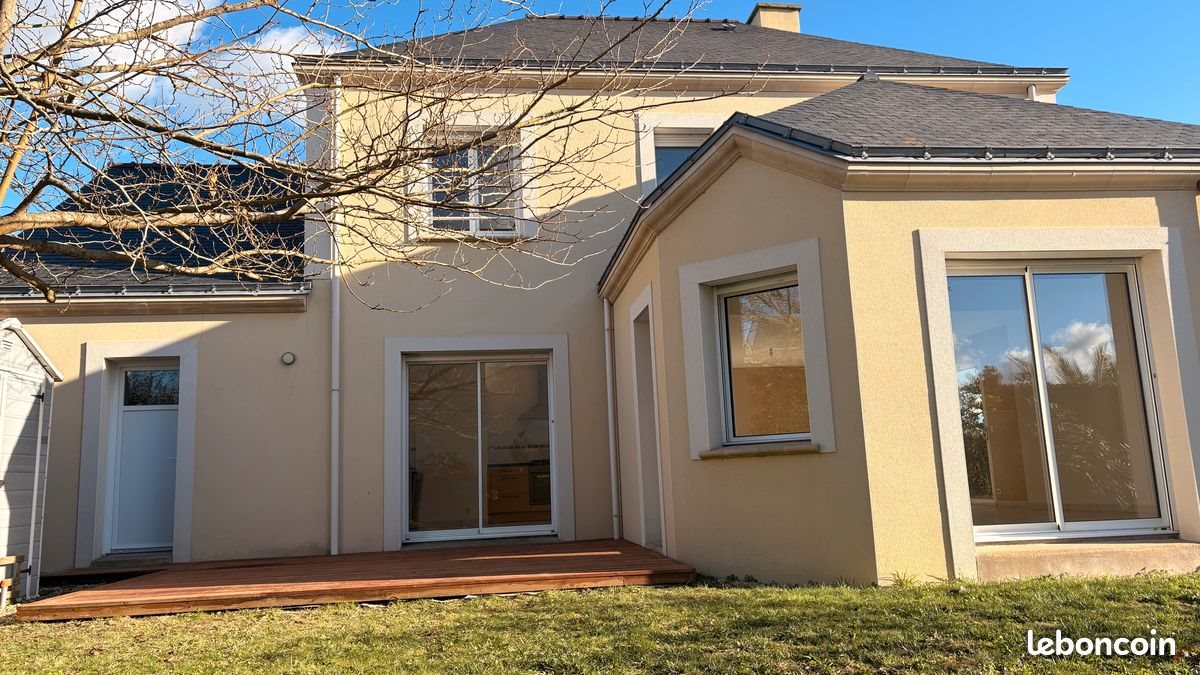 Maison à louer, 156m², Sautron