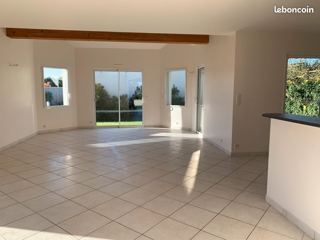 Maison à louer, 156m², Sautron
