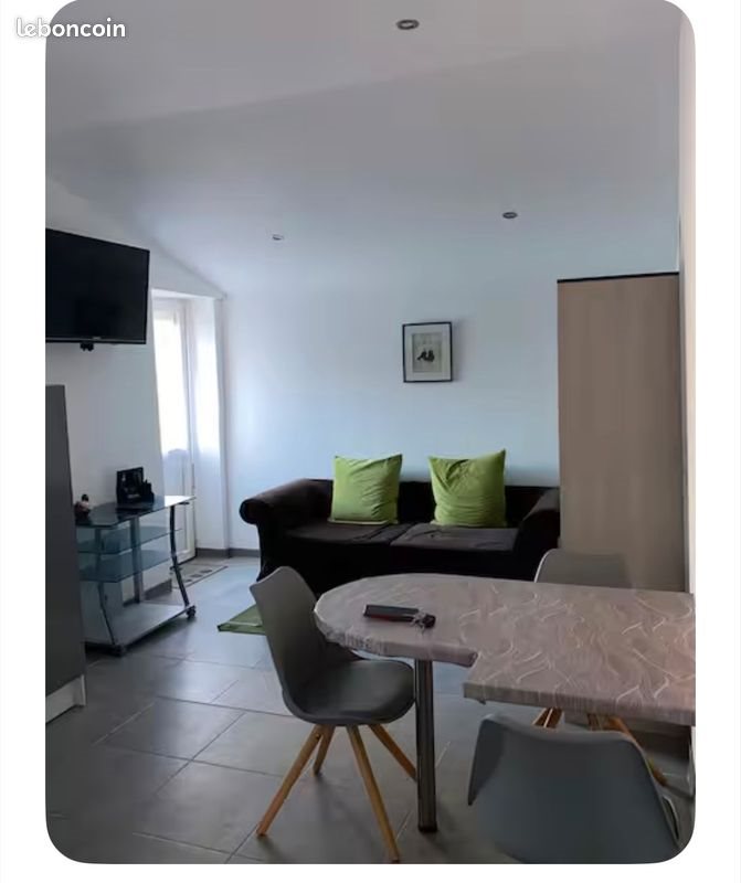 Appartement à louer, 28m², Tonnay-Charente