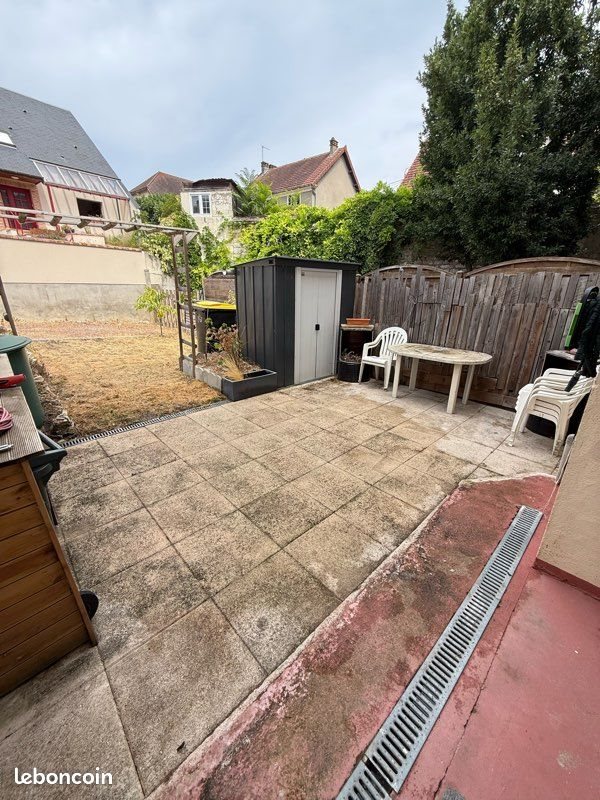 Maison à louer, 50m², Trouy