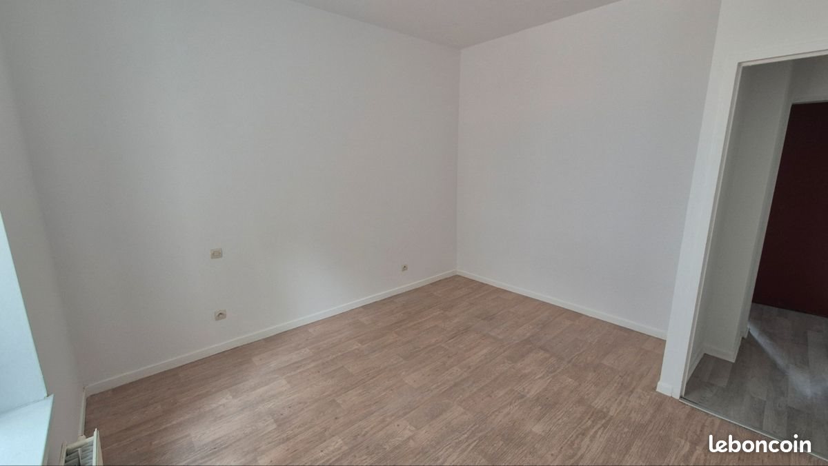 Appartement à louer, 75m², Longwy