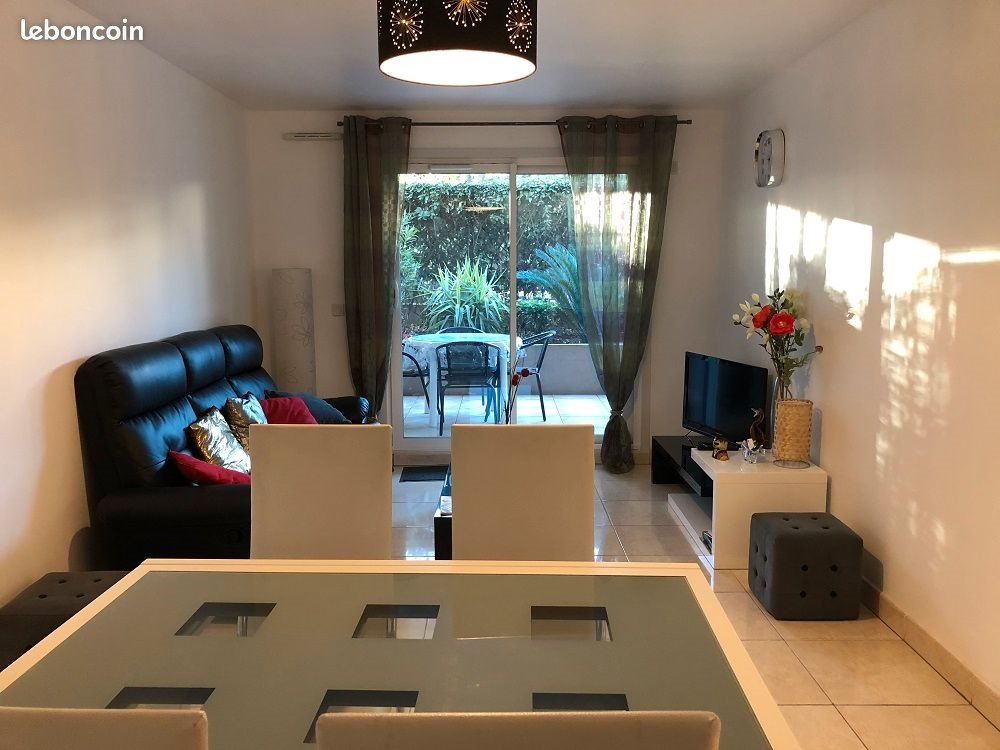Appartement à louer, 53m², Saint-Raphaël