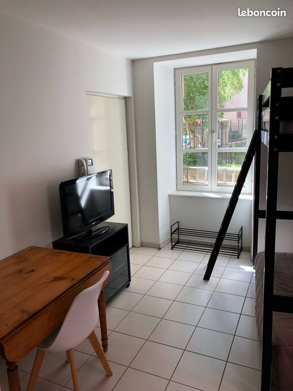 Appartement à louer, 16m², Le Puy-en-Velay