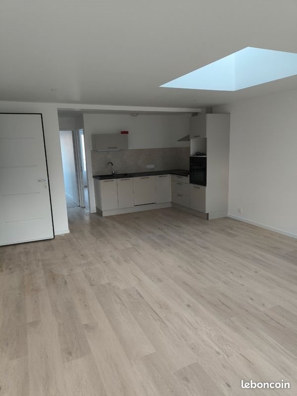 Appartement à louer, 67m², Millau
