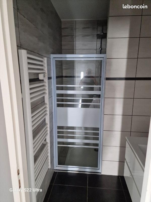 Appartement à louer, 35m², Brézins