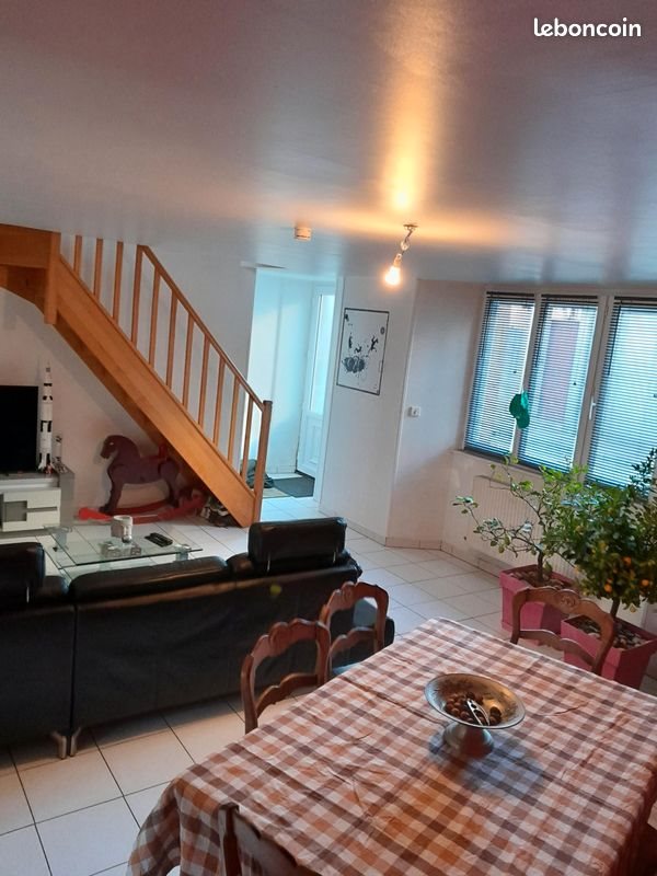 Maison à louer, 94m², Parthenay