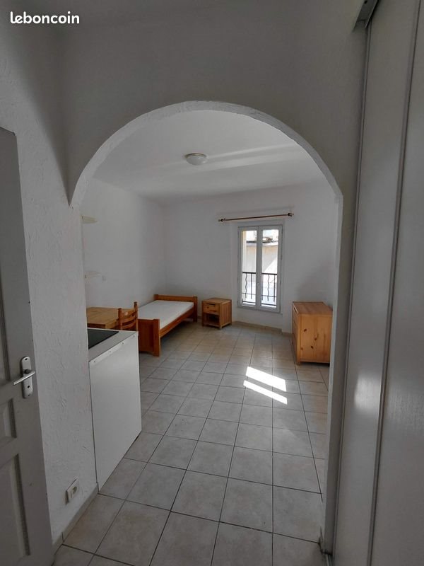 Appartement à louer, 21m², Gardanne