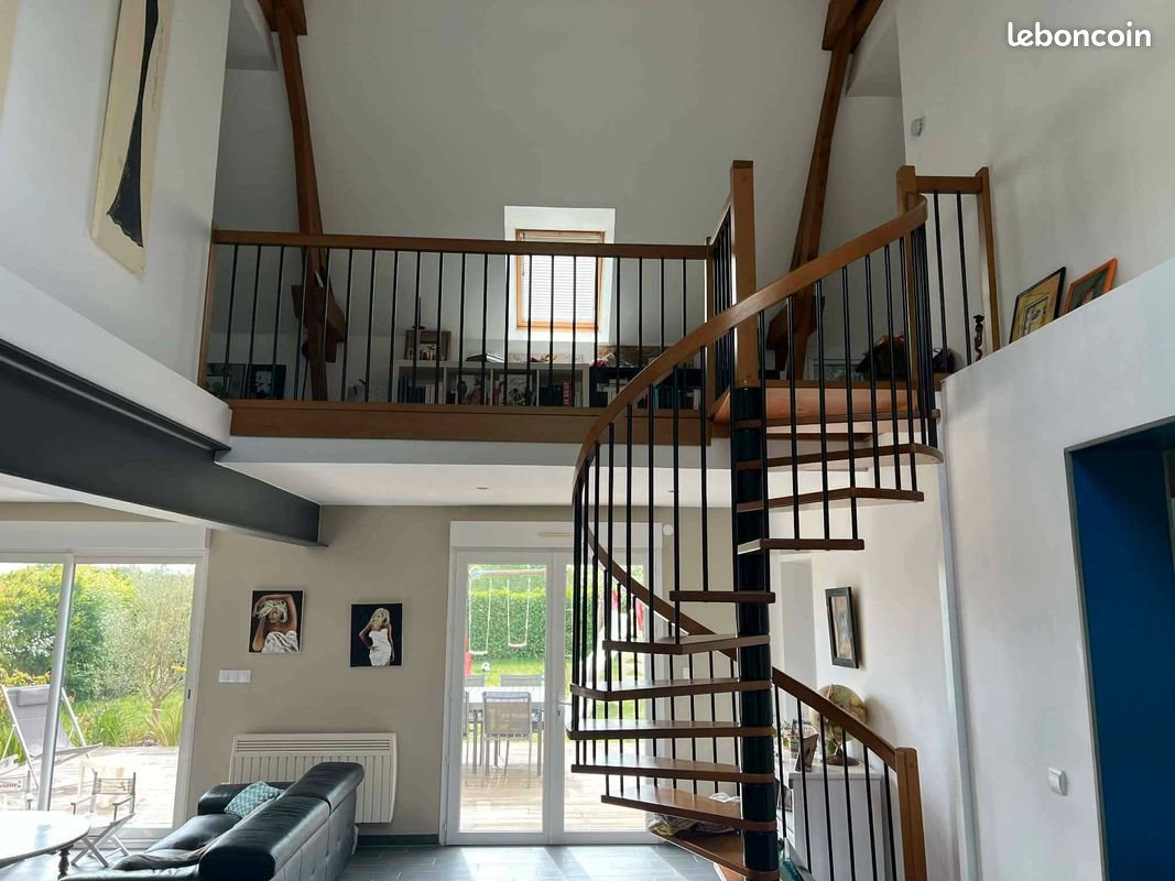 Maison à vendre, 160m², Moulins-le-Carbonnel