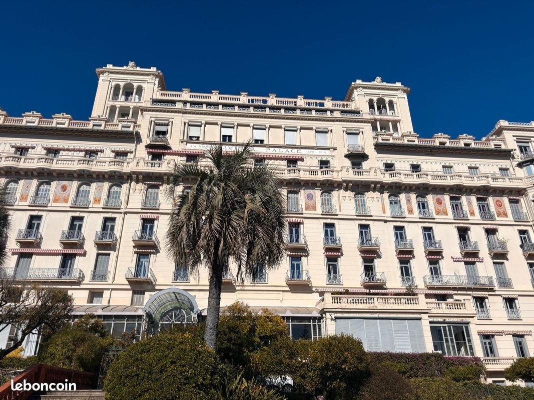 Appartement à louer, 40m², Menton