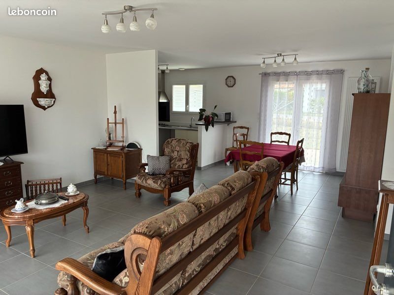 Maison à louer, 87m², Benquet