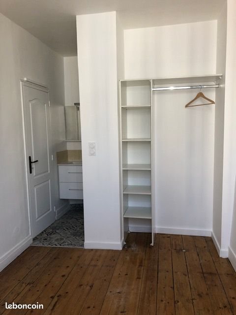 Appartement à louer, 42m², Rochefort
