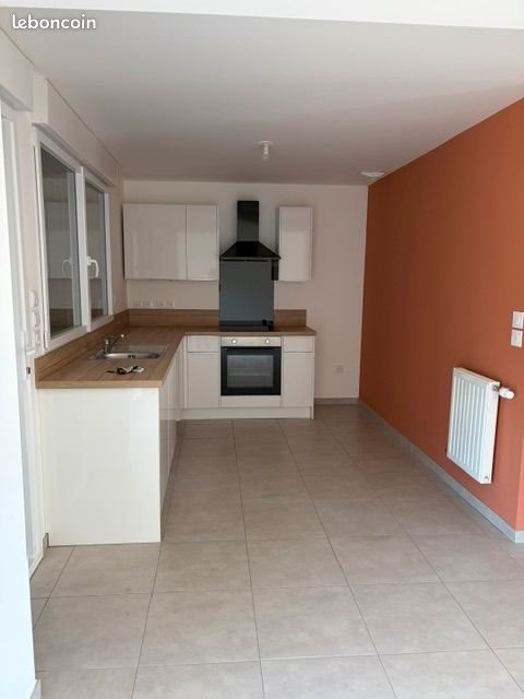 Maison à louer, 79m², Avesnes-le-Comte