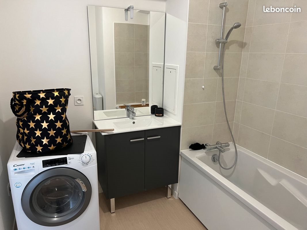 Appartement à louer, 75m², Cergy