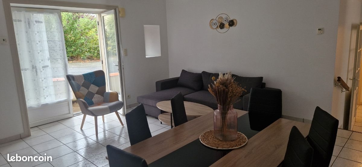 Maison à louer, 70m², Montournais