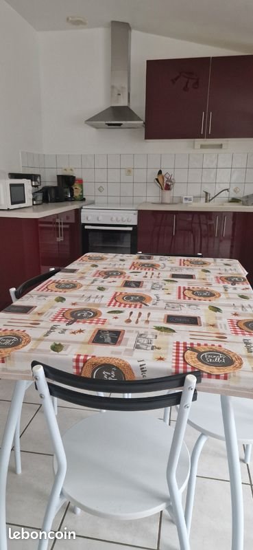 Maison à louer, 70m², Montournais