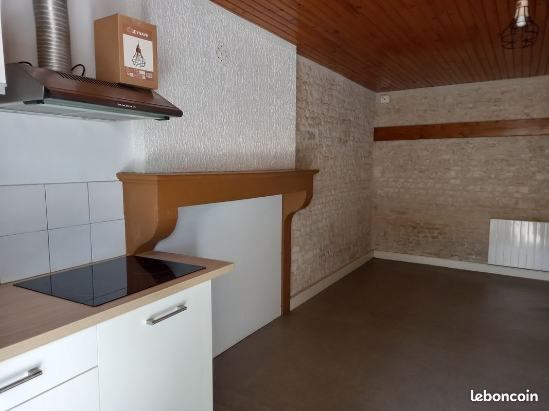 Maison à louer, 40m², Sauzé-entre-Bois