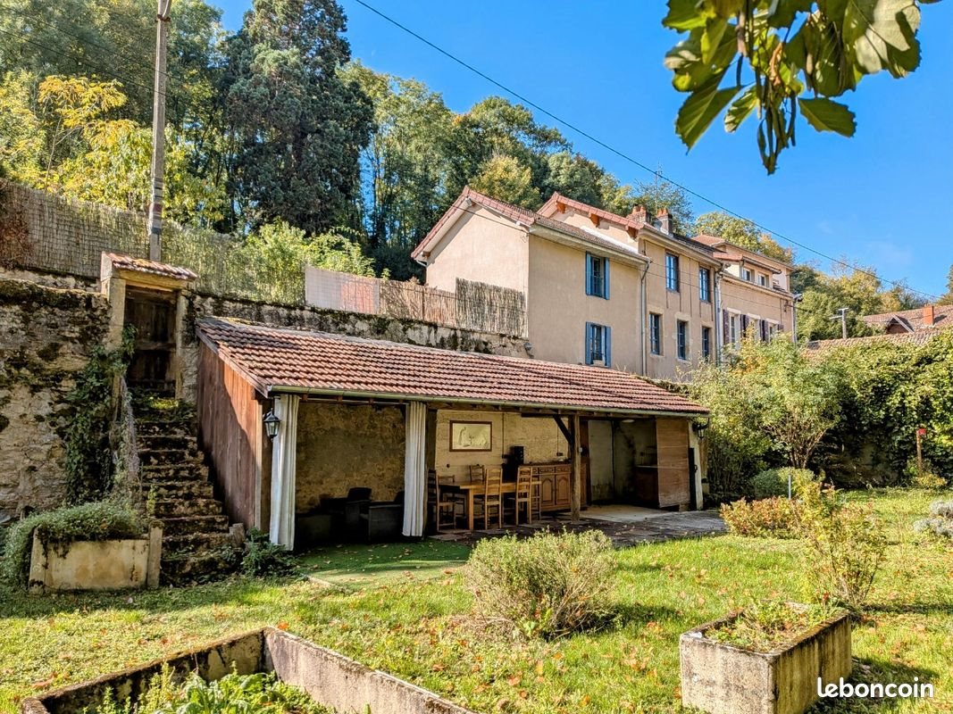 Maison à louer, 120m², Charolles