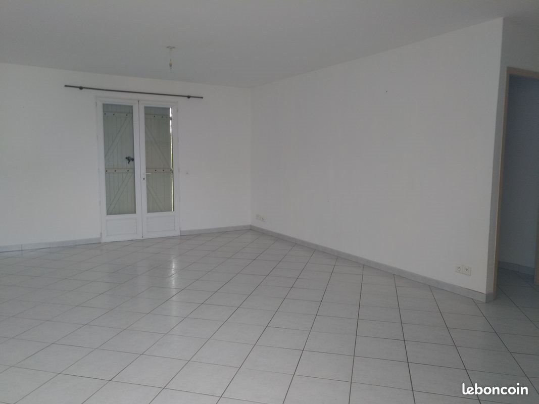 Appartement à louer, 55m², Lézignan-Corbières
