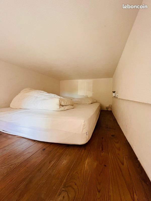 Appartement à louer, 25m², Cassis