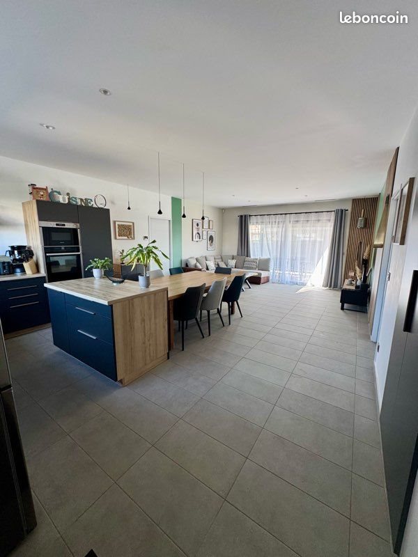 Maison à vendre, 100m², Neuville-de-Poitou