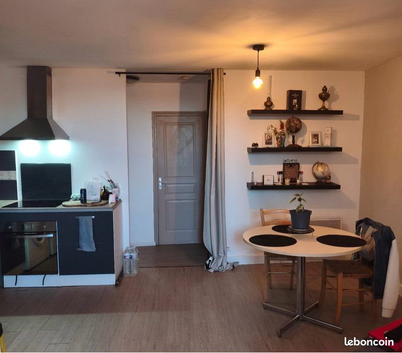 Appartement à louer, 54m², La Réole