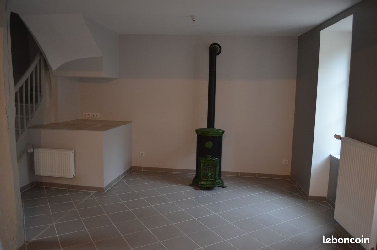 Maison à louer, 77m², Ligny-le-Châtel