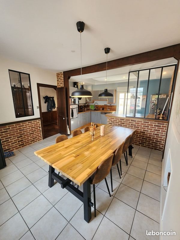 Maison à vendre, 140m², Le Genest-Saint-Isle