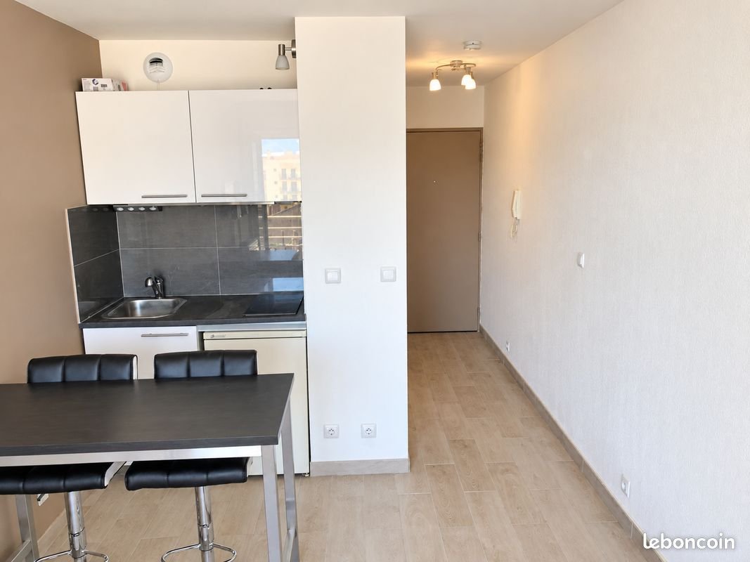Appartement à louer, 20m², Marseille 5ème