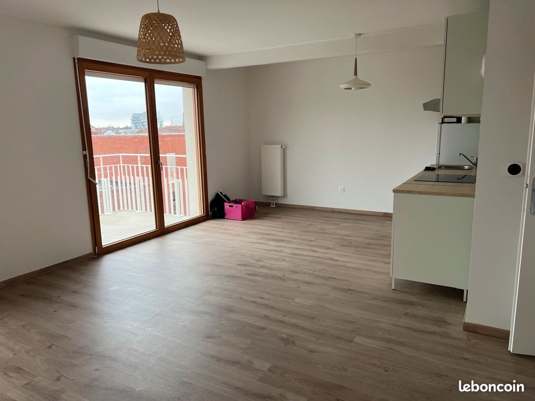 Appartement à louer, 43m², Lille