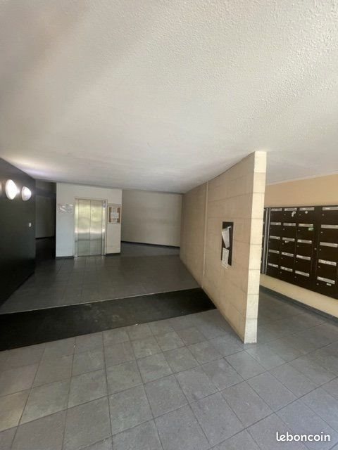 Appartement à louer, 67m², Talence