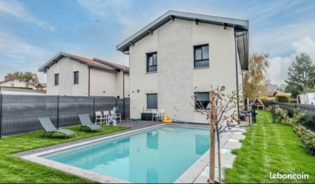 Maison à vendre, 198m², Lully