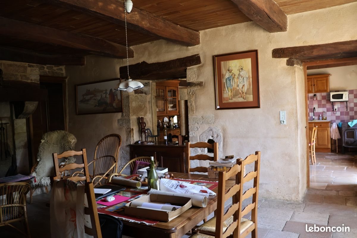 Maison à vendre, 200m², Villegusien-le-Lac