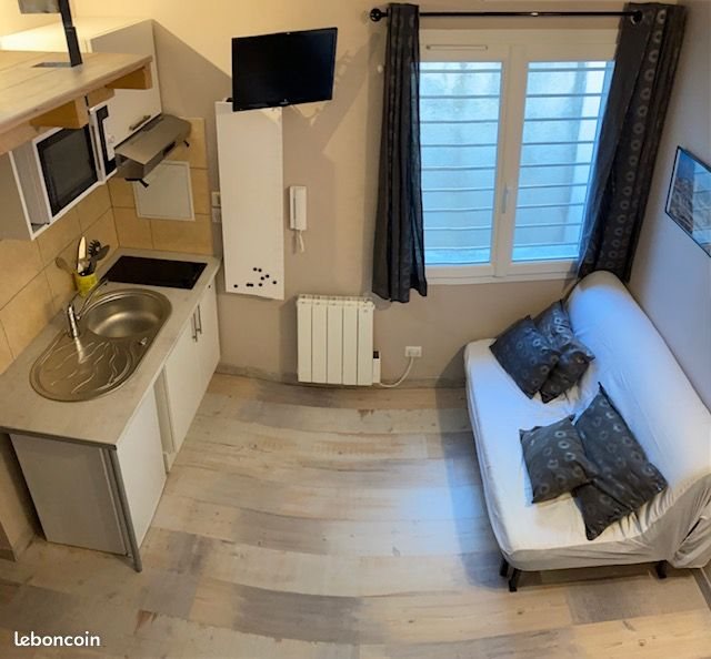 Appartement à louer, 14m², Aubagne