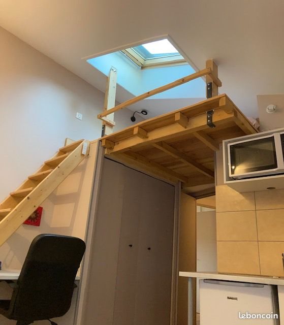 Appartement à louer, 14m², Aubagne
