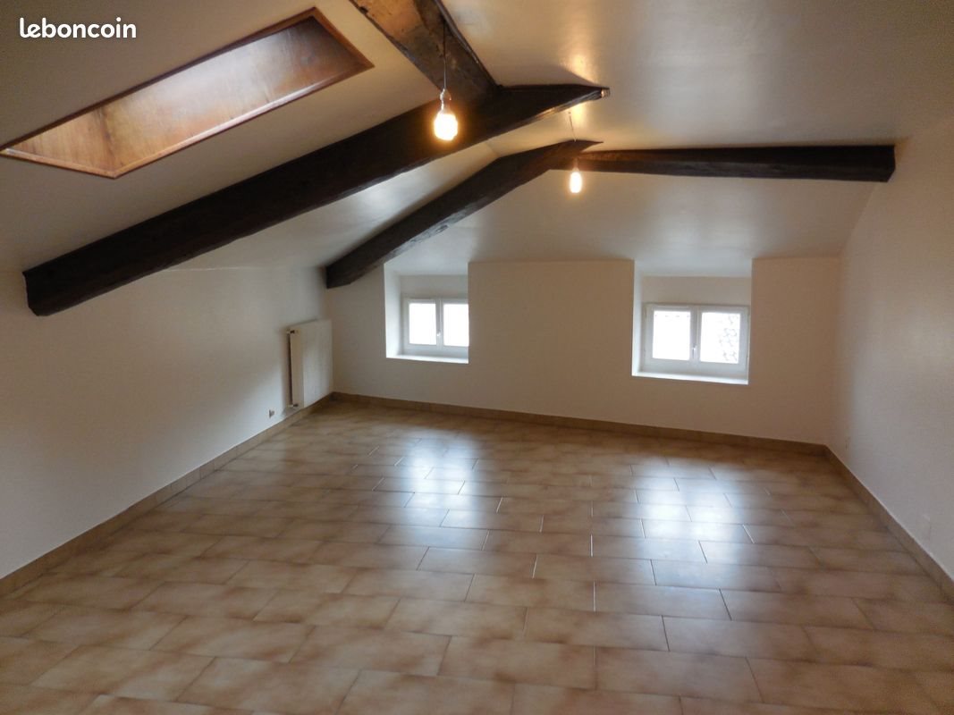 Appartement à louer, 62m², Mâcon