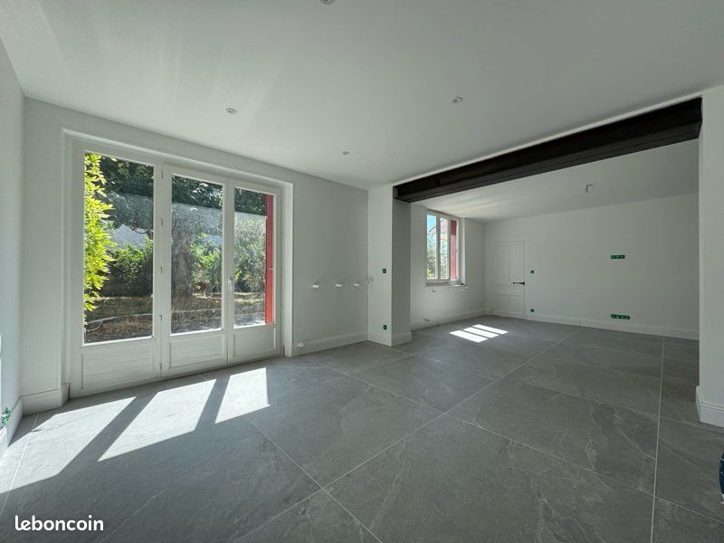 Maison à vendre, 140m², Burcin