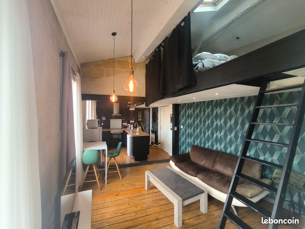 Appartement à louer, 32m², Bègles