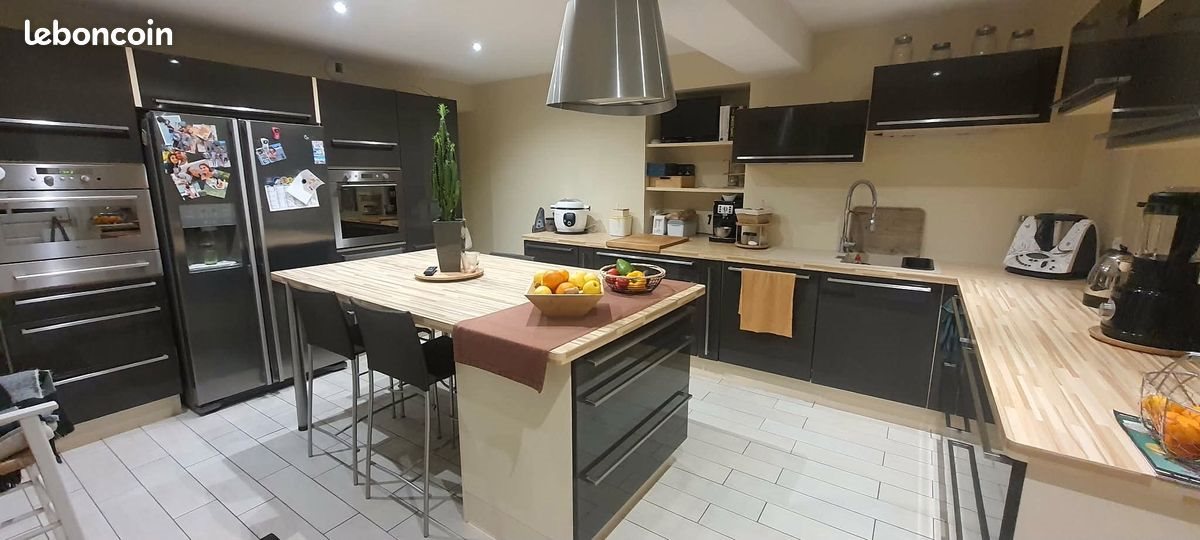 Maison à vendre, 270m², La Suze-sur-Sarthe
