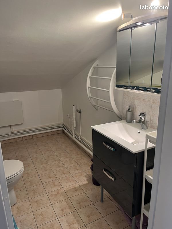 Appartement à louer, 32m², Courcouronnes
