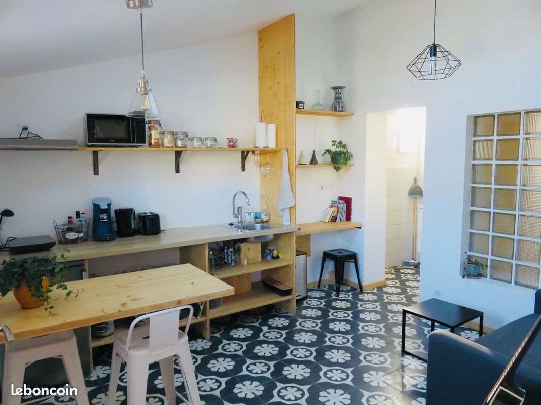 Appartement à louer, 23m², Arles