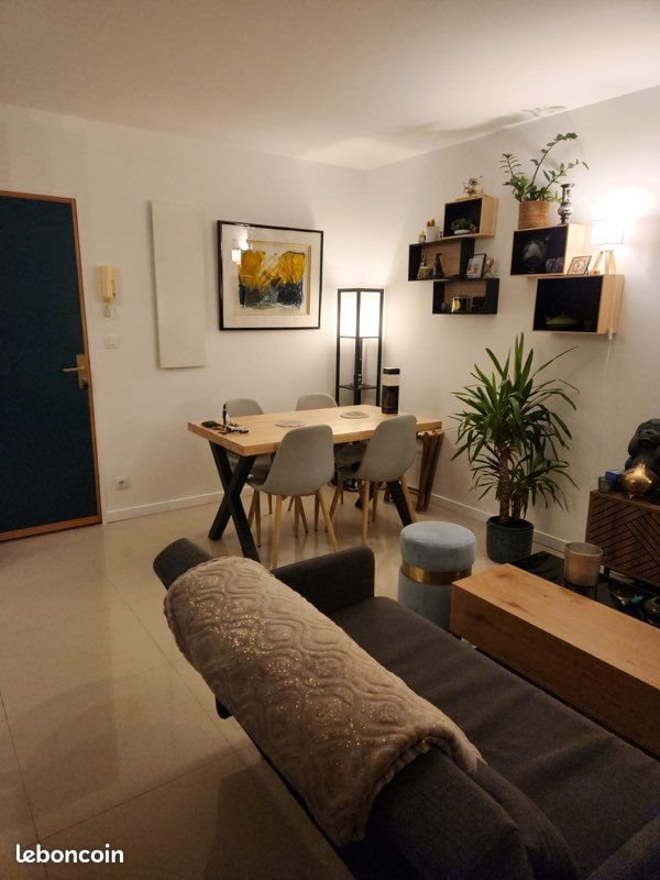 Appartement à louer, 35m², Montesson