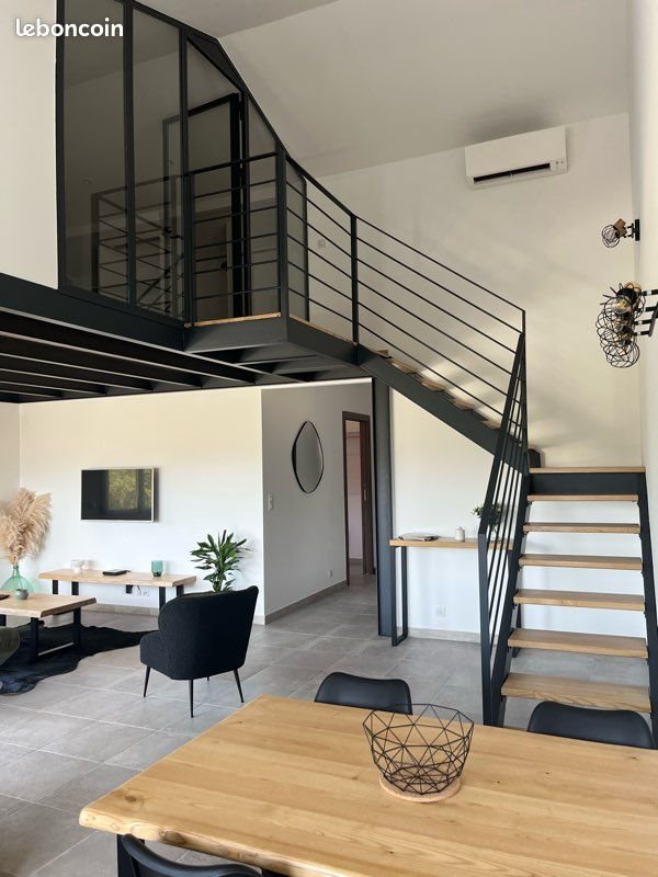Appartement à louer, 80m², Lecci