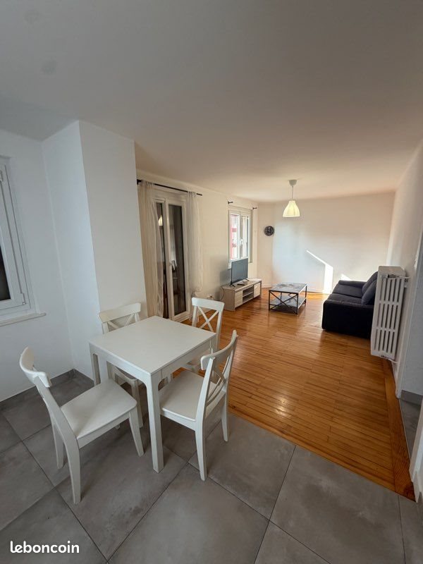 Appartement à louer, 63m², Annemasse