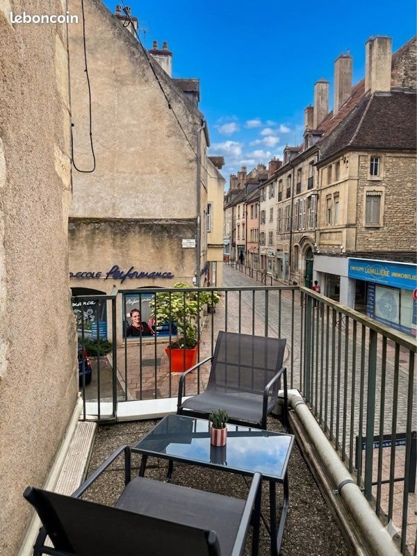 Appartement à louer, 25m², Dole