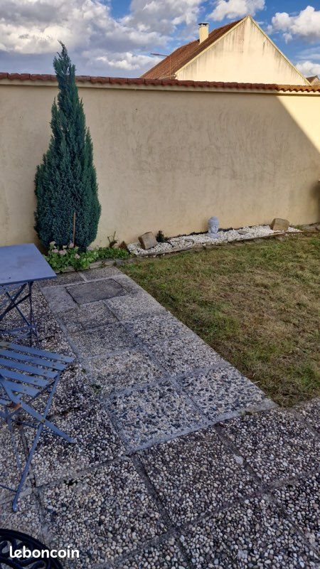 Appartement à louer, 67m², Favières