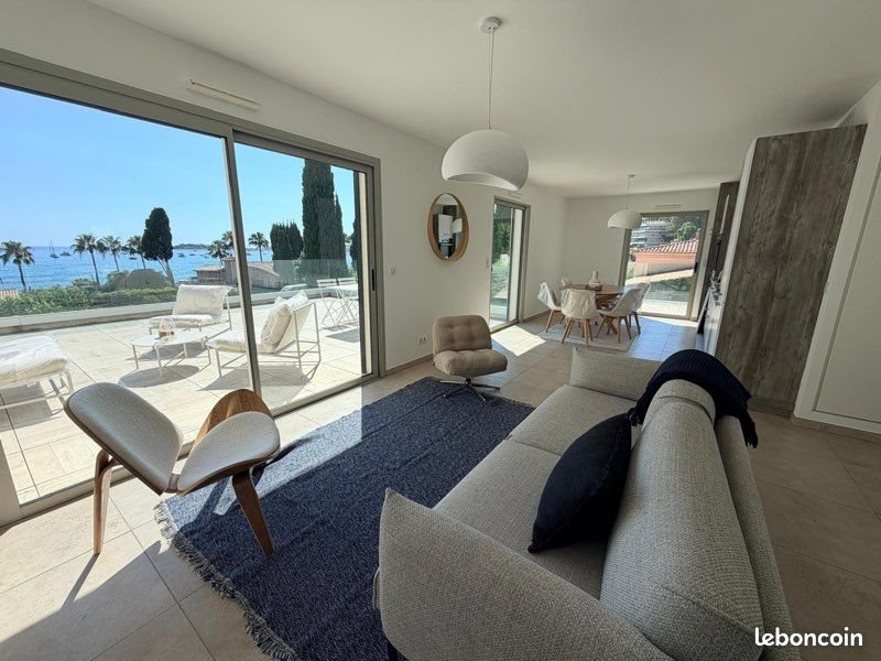 Appartement à louer, 70m², Sanary-sur-Mer