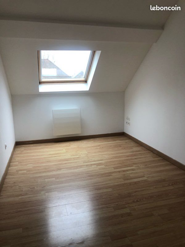 Appartement à louer, 93m², Abscon