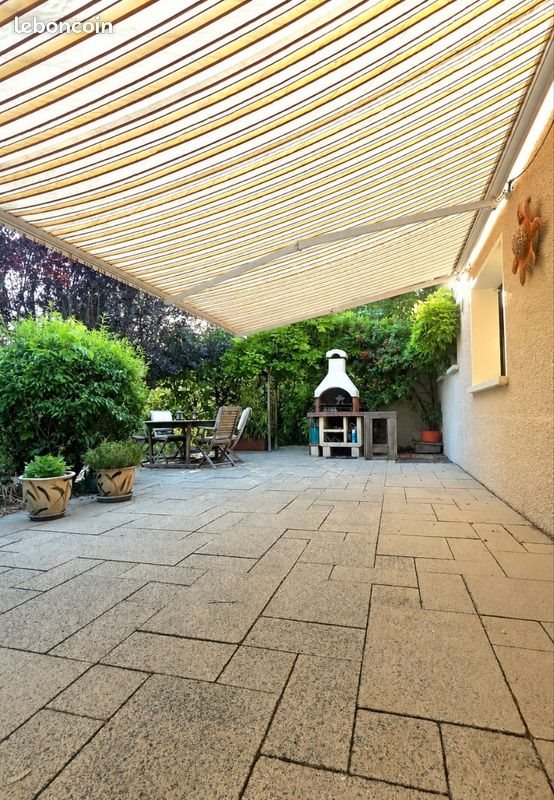 Maison à vendre, 185m², Ornex