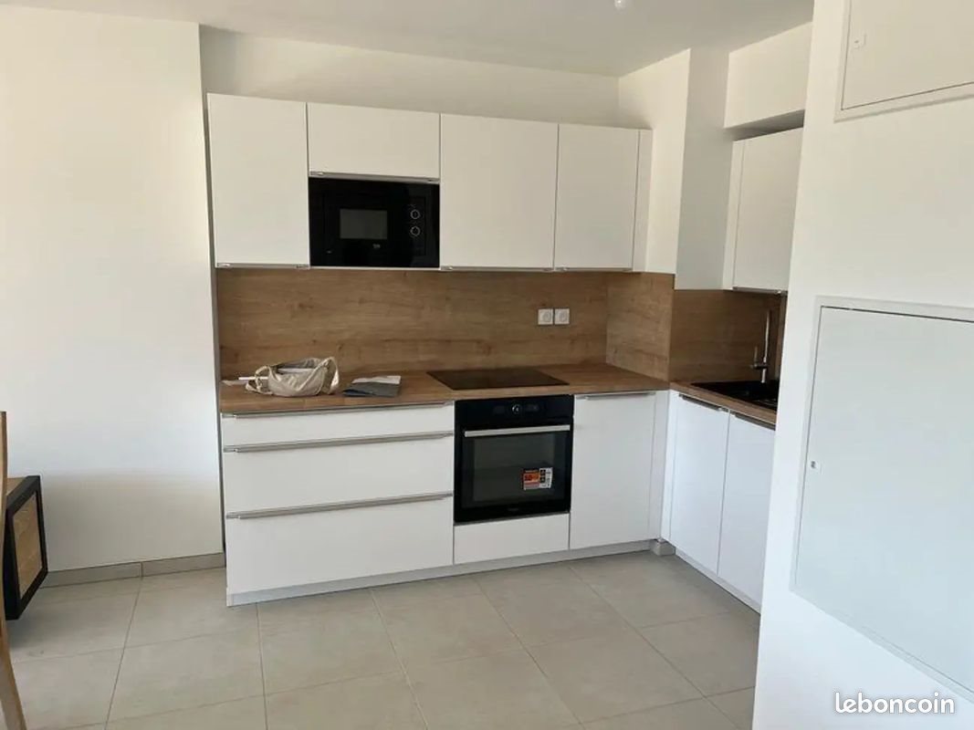 Appartement à louer, 41m², Aubagne